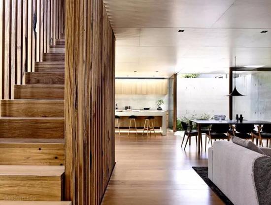 �����b����Ҫ����Ȼ�������(chu��ng)��ԭľ�O(sh��)Ӌ(j��)������(l��i)