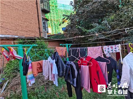 �cٝ���P���^(q��)��Ȫ�ֵ�СС���¼ܻݼ�1300�����